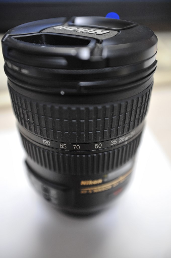 古いレンズ再び！！ AF Zoom Nikkor 28-85mm f3.5-4.5』 ニコン D700