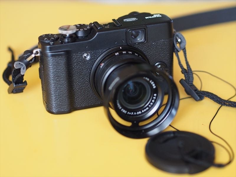 このカメラのアクセサリーに』 富士フイルム FUJIFILM X10 のクチコミ