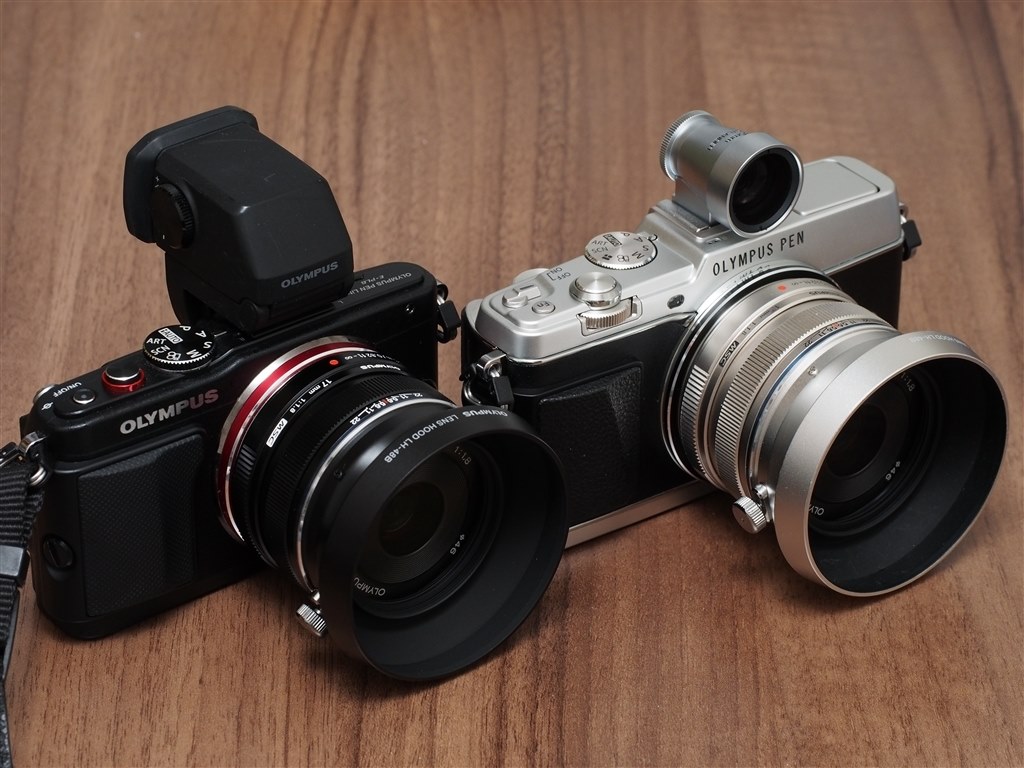 ボディとレンズのカラー』 オリンパス OLYMPUS PEN E-P5 ボディ の