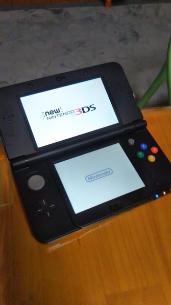 任天堂 ニンテンドー2DS [クリアブラック]投稿画像・動画 - 価格.com