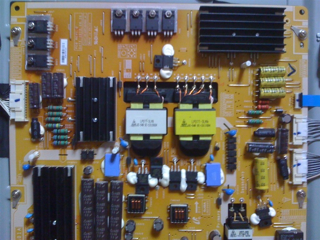 インバーター基板の場所』 東芝 REGZA 47Z8 [47インチ] のクチコミ