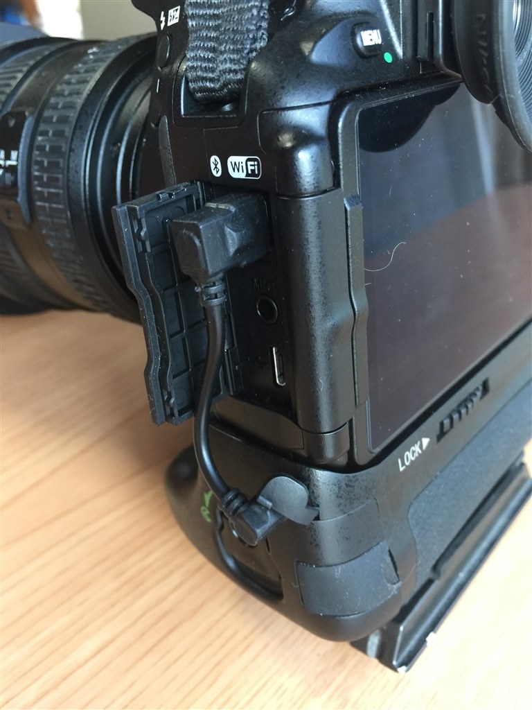 バッテリーグリップ 購入しました。』 ニコン D5600 ダブルズーム