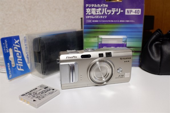 富士フイルム FinePix F710 価格比較 - 価格.com