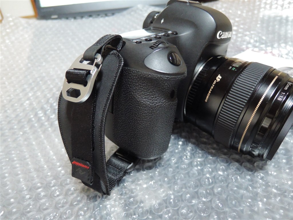 6Dにおすすめのハンドストラップがあれば教えて下さい！』 CANON EOS