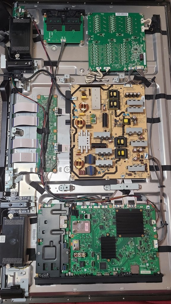 コンバーターとtcon基盤の場所がわからない』 東芝 REGZA 50Z20X [50