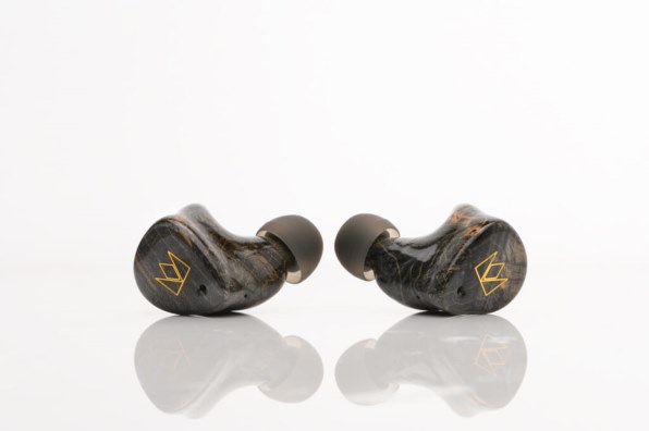 Noble Audio FoKus Mystique NOB-FOKUSMST-B 価格比較 - 価格.com