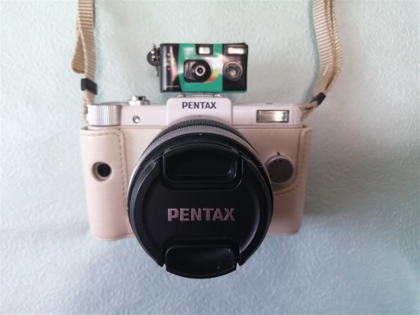 ペンタックス PENTAX Q7 ダブルズームキット [イエロー] 価格比較