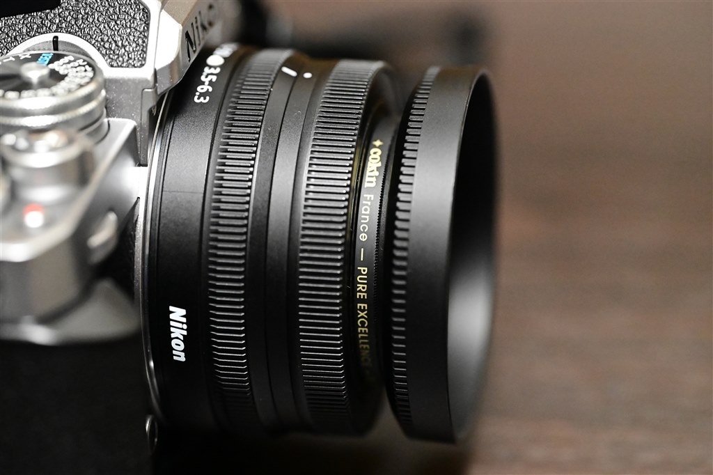 隙間の出来ないフード、ありませんか？』 ニコン NIKKOR Z DX 16-50mm