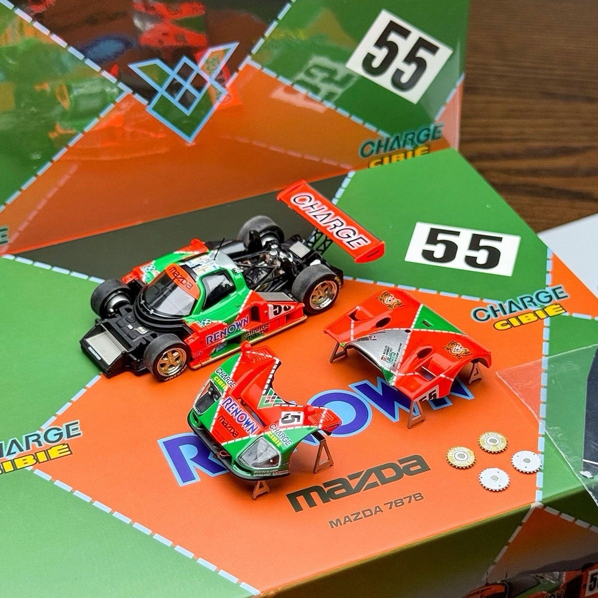 MotorHelix MH 1:64 Mazda 787B Le Mans Winner Diecast Model Front