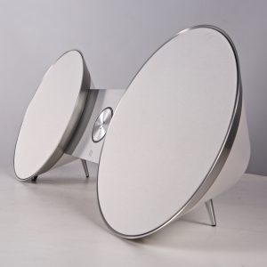 BeoSound 8 - Beoworld