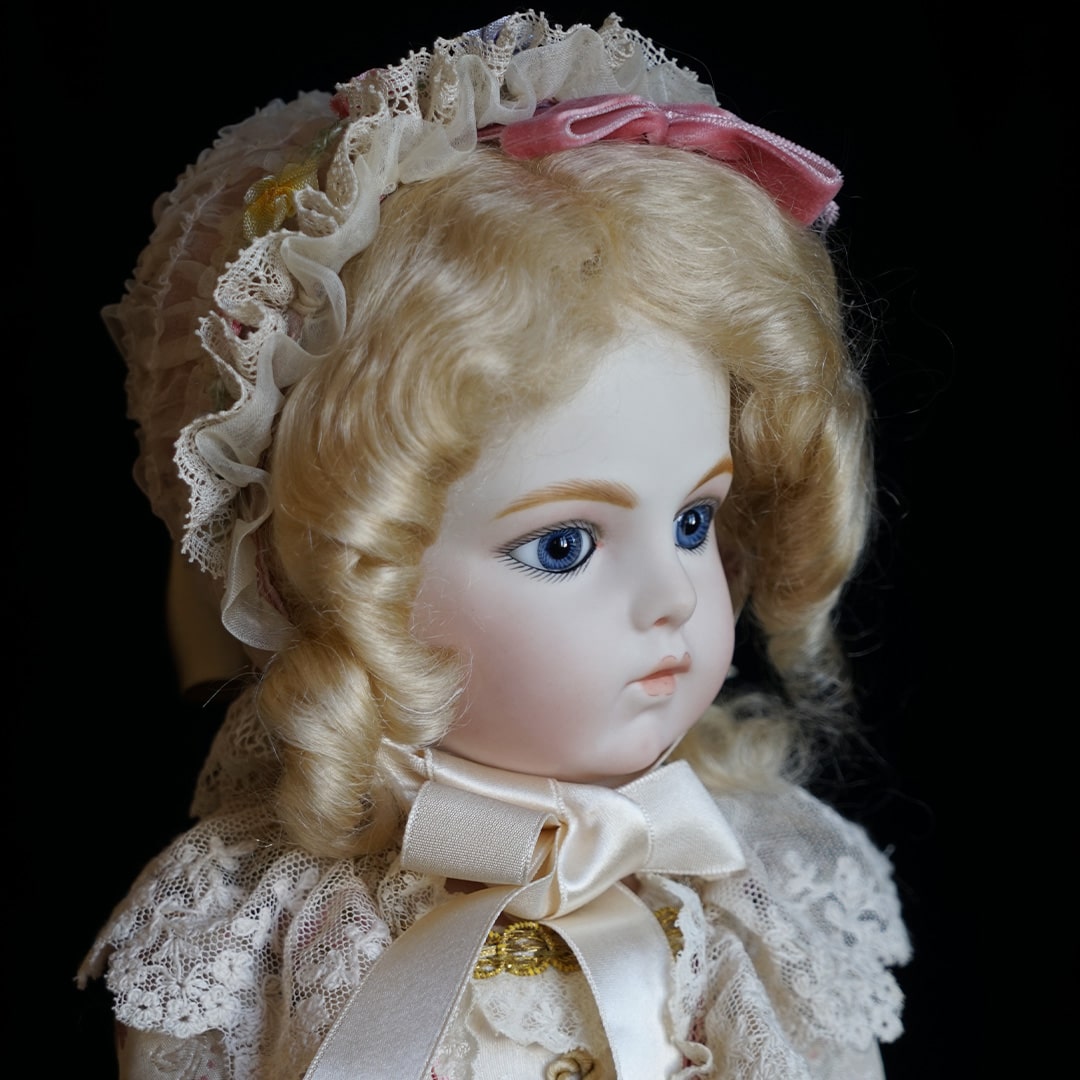 ブリュー・ジュン｜コレクション｜ベベタビト人形館