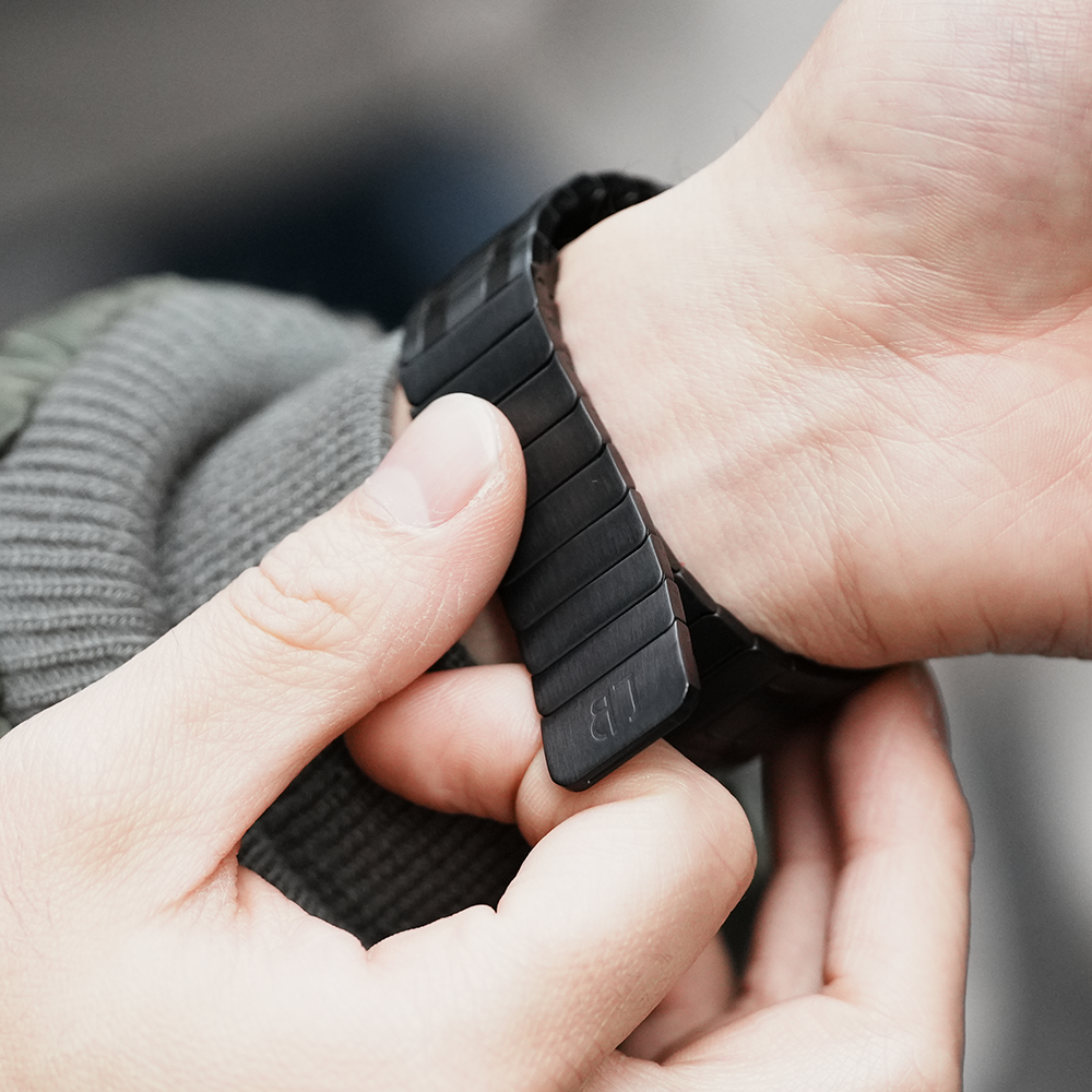 Apple Watch Band LINEAR-001 - Black【Bandee Joy】 – Apple Watch