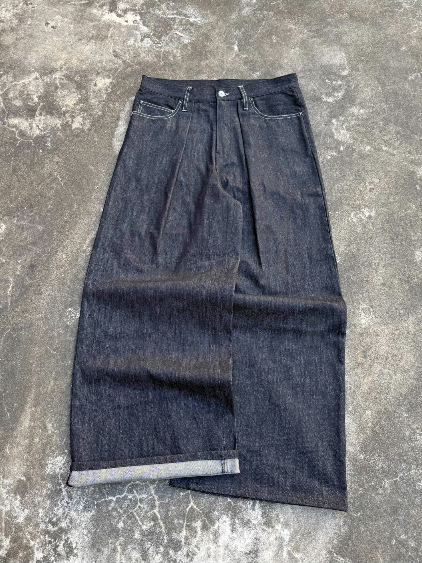 Classic Rigid Tuck pants – BELVET