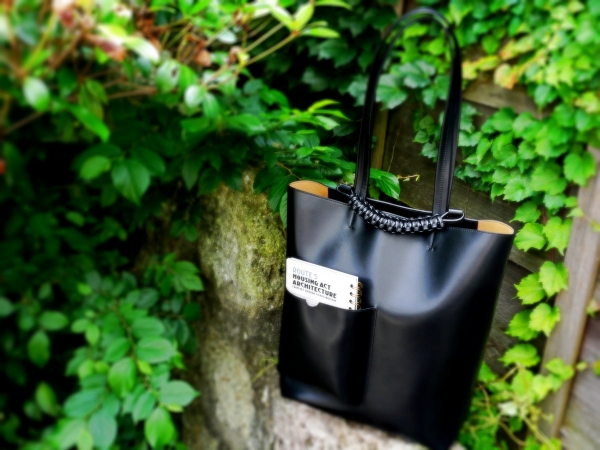 SAGAN Vienna リラックスしたエレガンスの香るバッグ | BELA VISTA