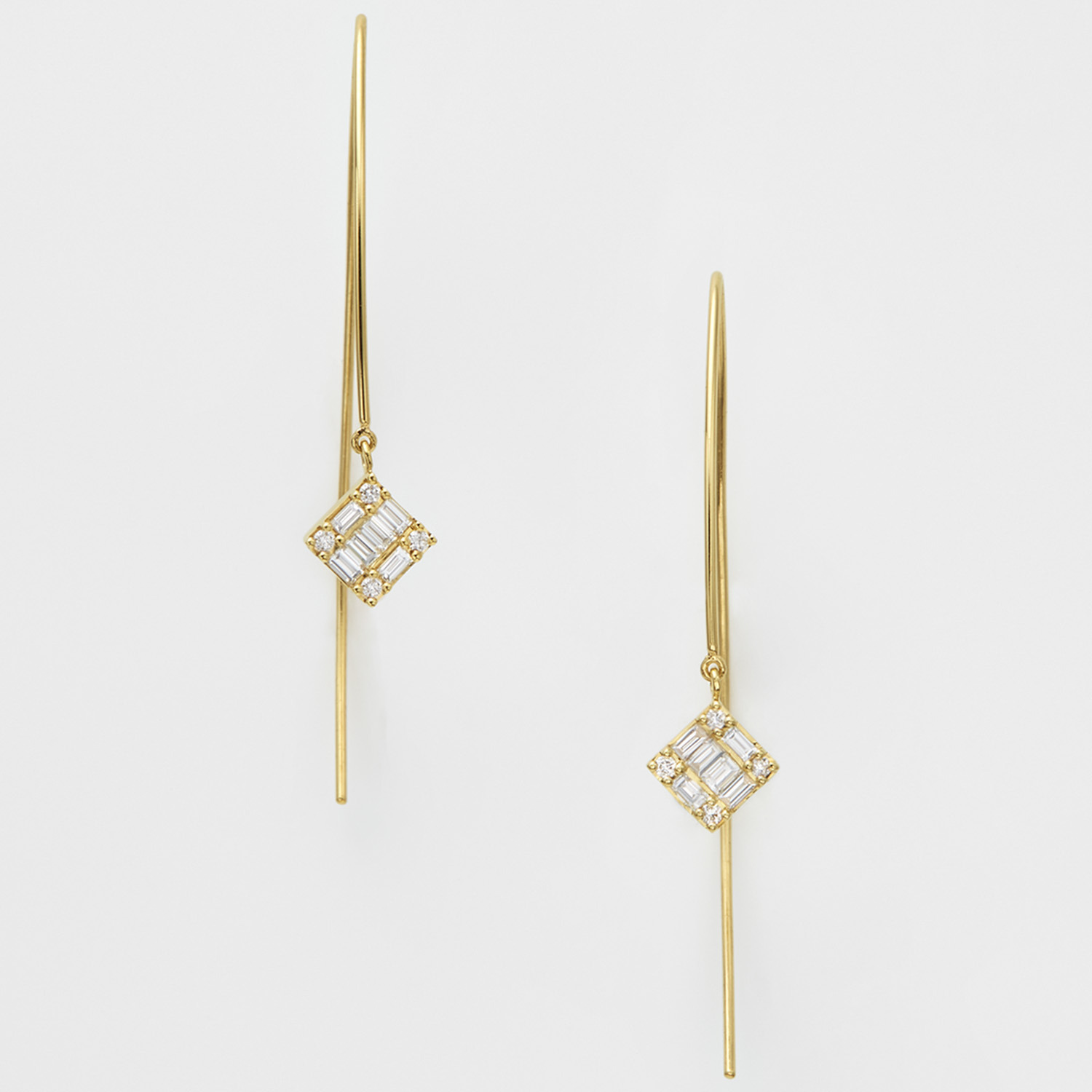 K18YGダイヤモンドピアス｜ピアス｜ベルシオラ 公式オンラインストア