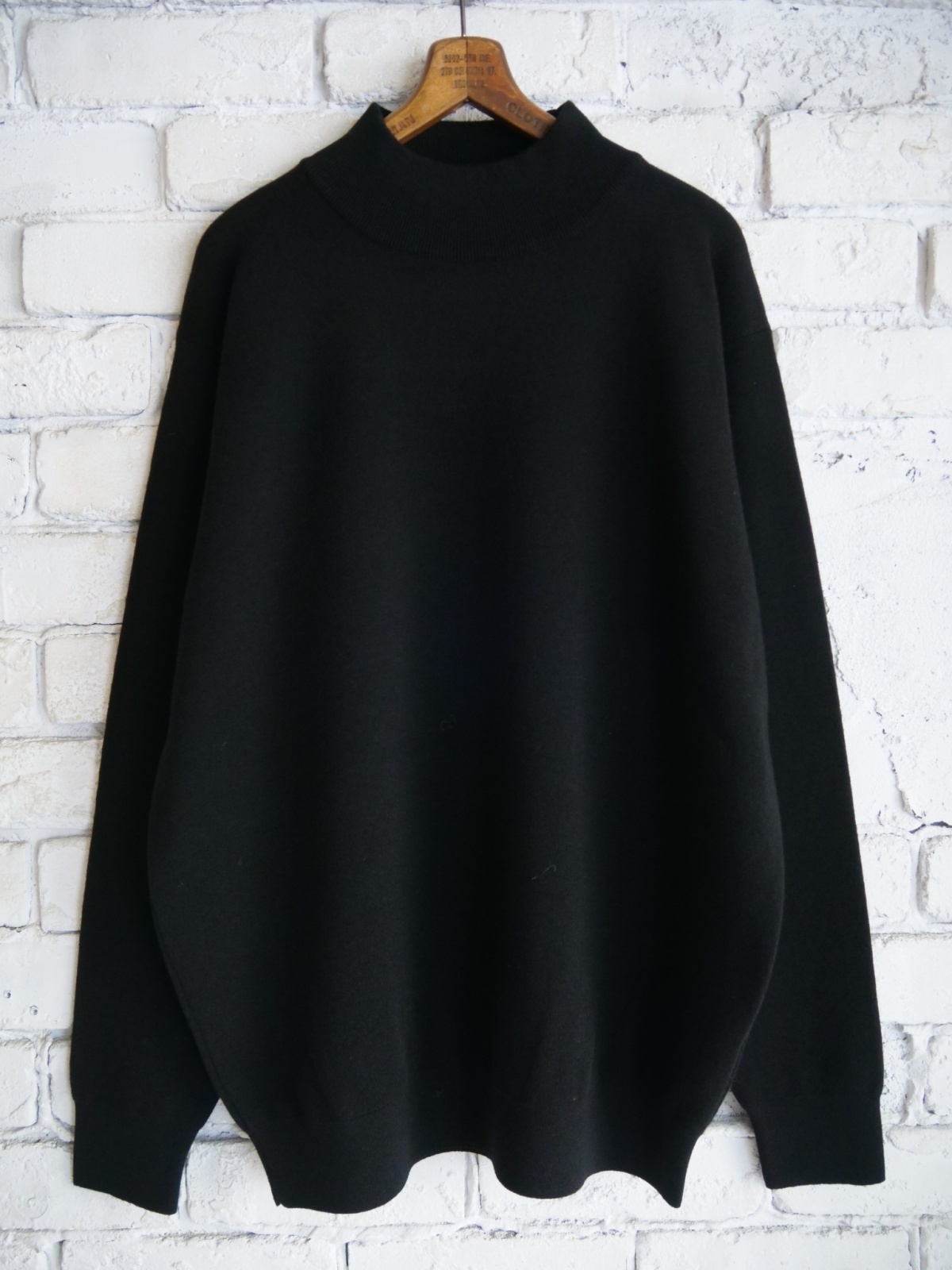 BATONER【MEN'S】SUNSHINE CASHMERE MOCK NECK KNIT バトナー