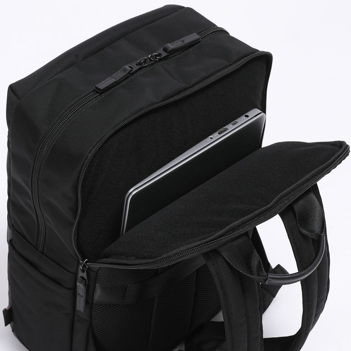 ビジネスリュック No.60681：デイパックL【コーデュラナイロン使用