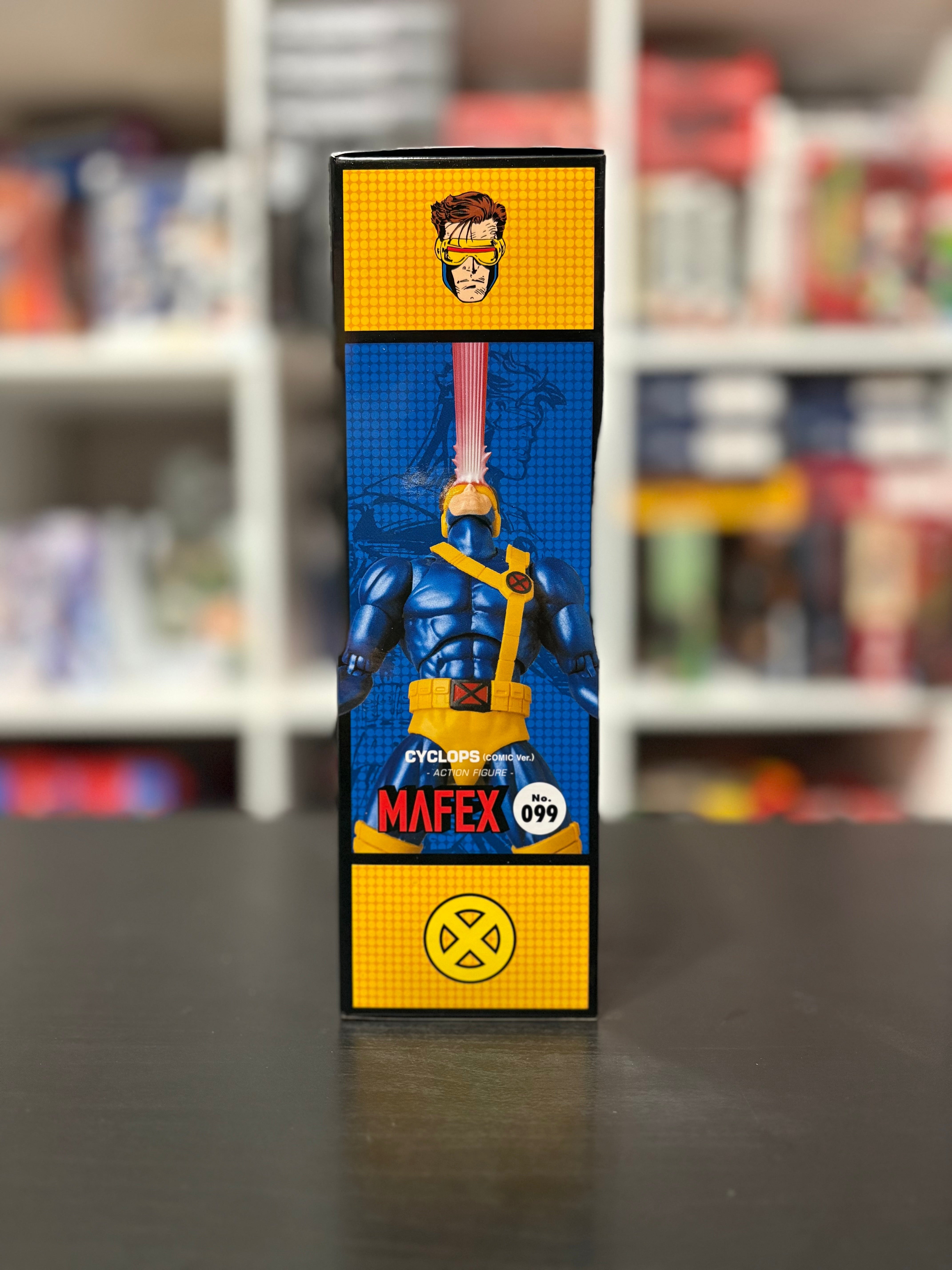 MAFEX No.099 Cyclops Marvel X-men Comic Version by Medicom