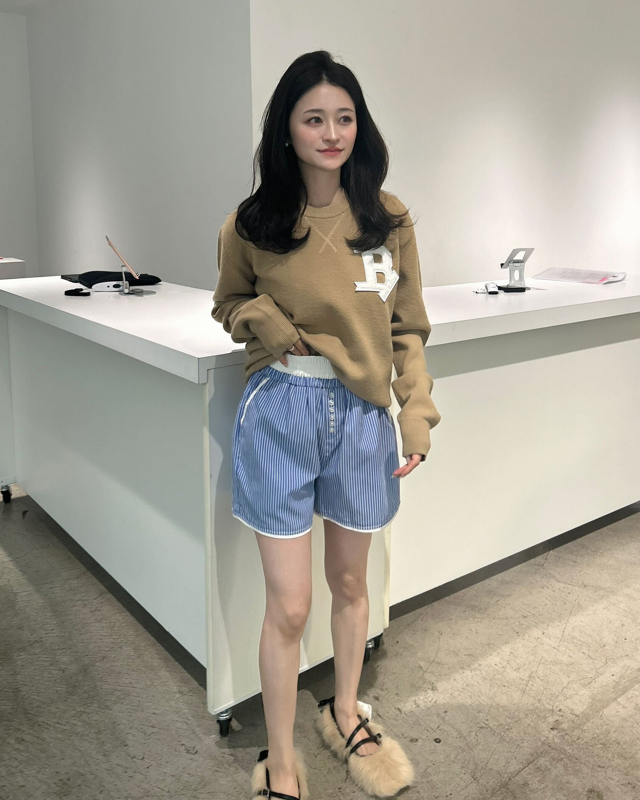 B. CLUB KNIT/158cm/着用サイズM｜Bibiy.