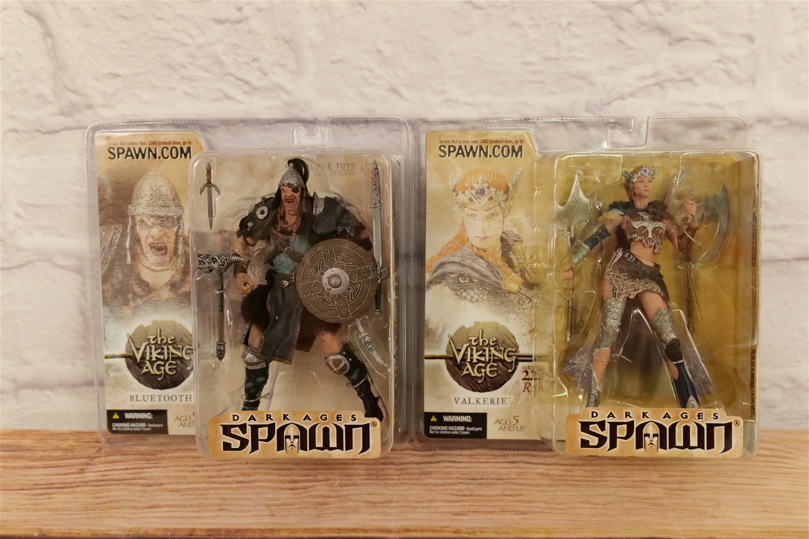 Lot 458 - Lot of 6 McFarlane Spawn Viking Age Series 22 R3 Action