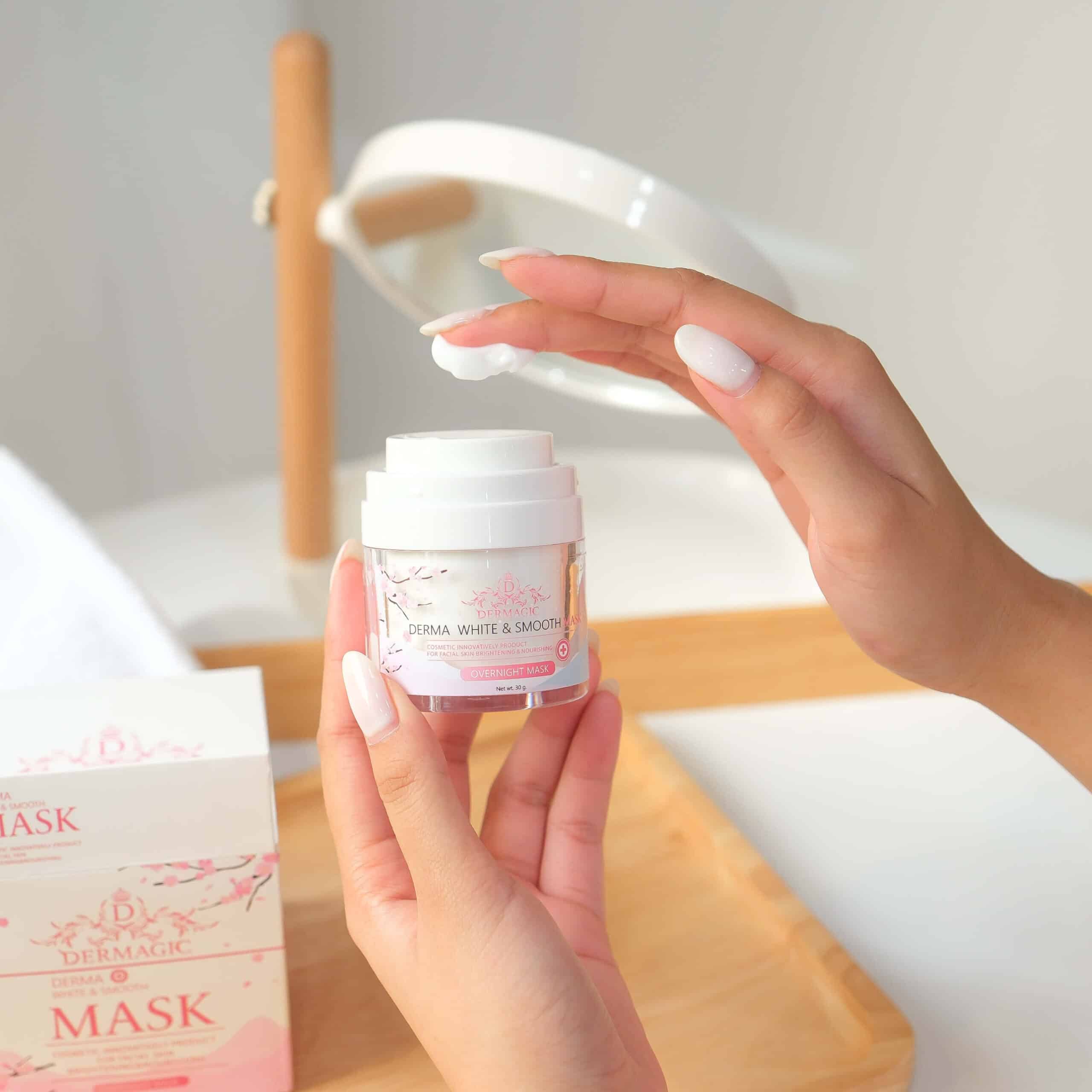 たった一晩で美白とつるつる肌が手に入るスリーピングマスク