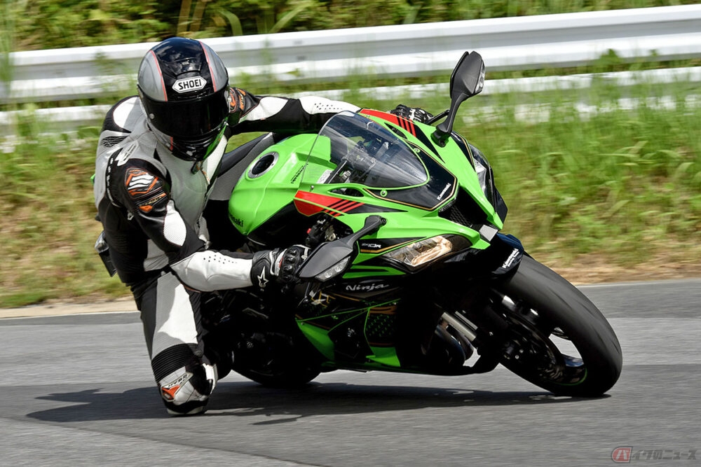 なにがスゴイの？このバイク カワサキ「Ninja ZX-25R」を