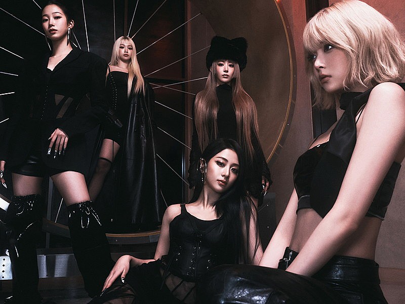 LE SSERAFIM、6月に日本4thシングル『DIFFERENT』リリース＆都内で