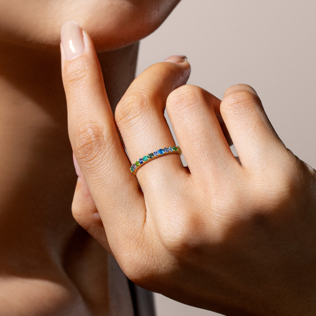 ブルーの【ビズー公式】エメラルド(5月誕生石) ジュエリー | 少石含む