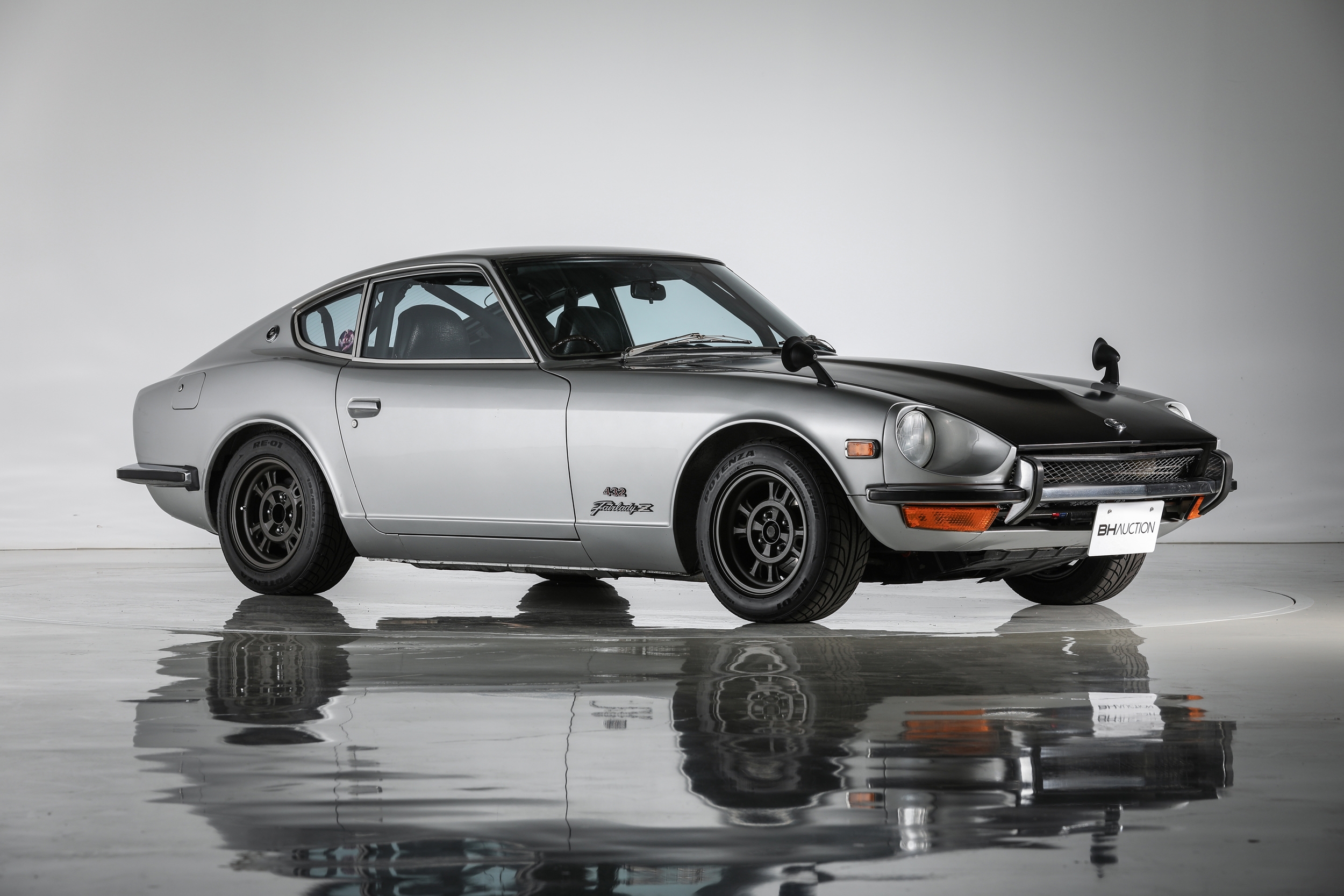 1971 NISSAN Fairlady Z432 | 株式会社BINGO