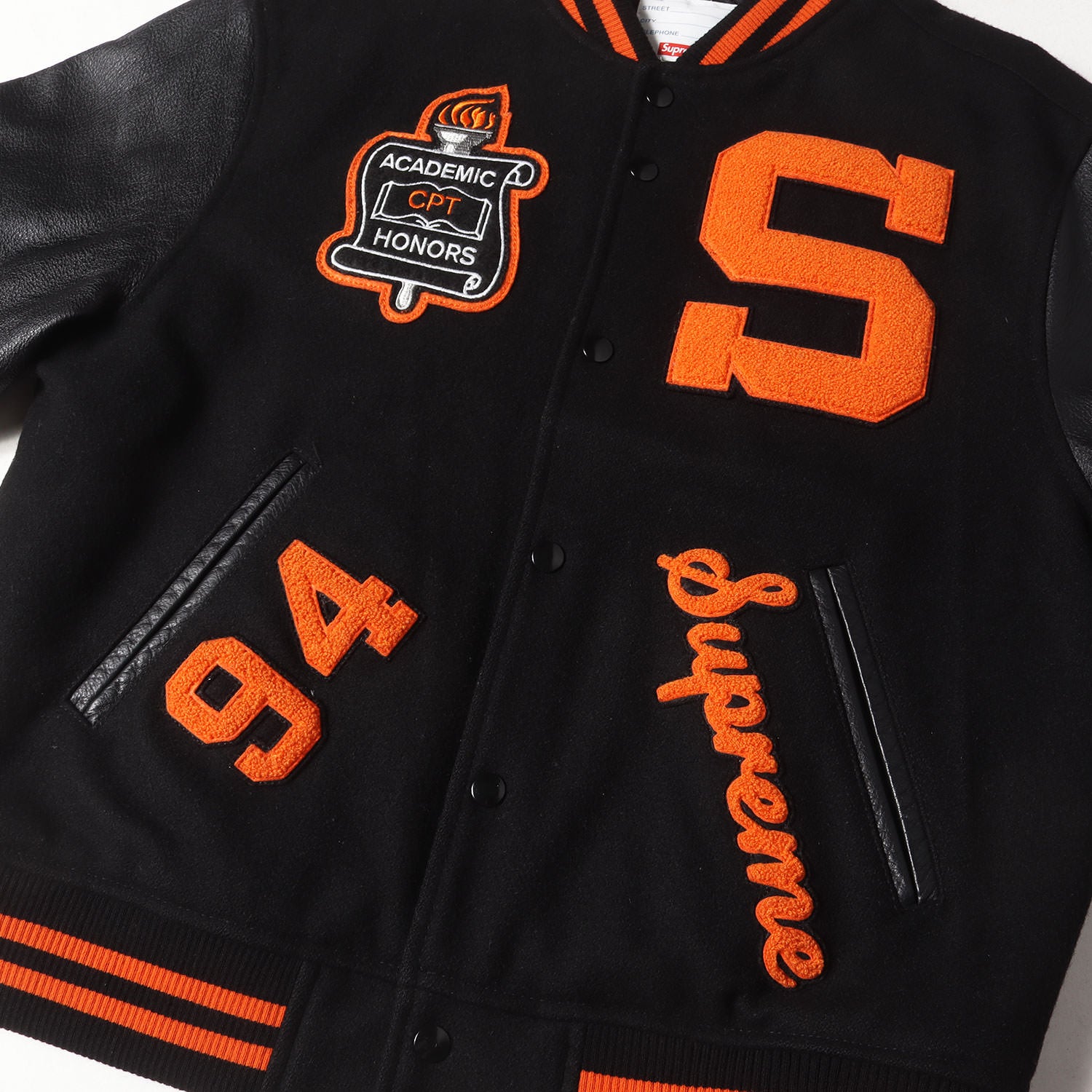 Supreme (シュプリーム) ワッペン付き 袖レザー バーシティジャケット