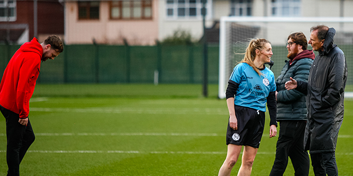 スポーツ・フィットネス ULTIMATE LIVERPOOL FC Liverpool assign Axa naming rights for women's team training base