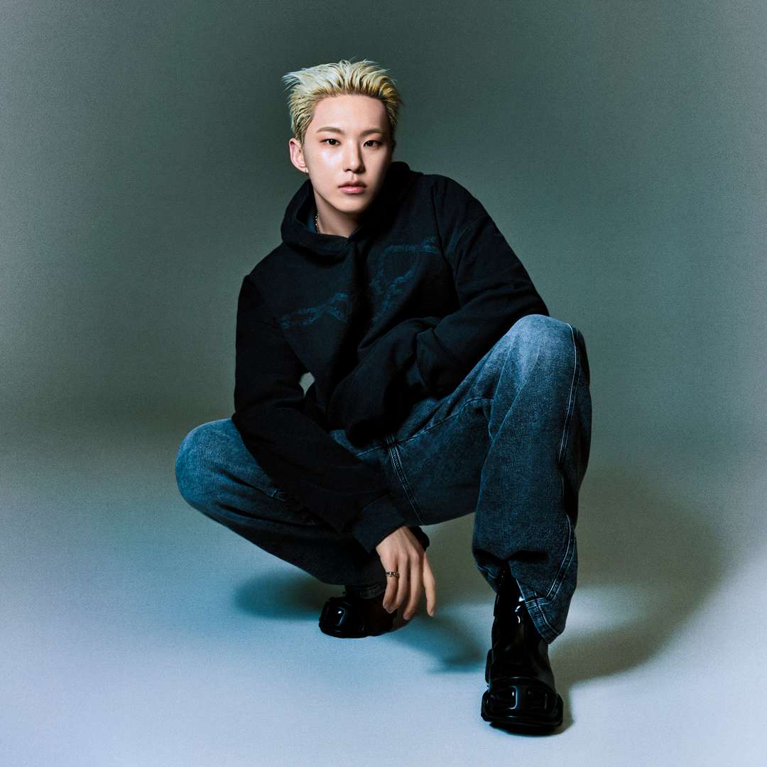 SEVENTEENホシ×ディーゼル、シルバーチェーンモチーフが特徴のコラボ