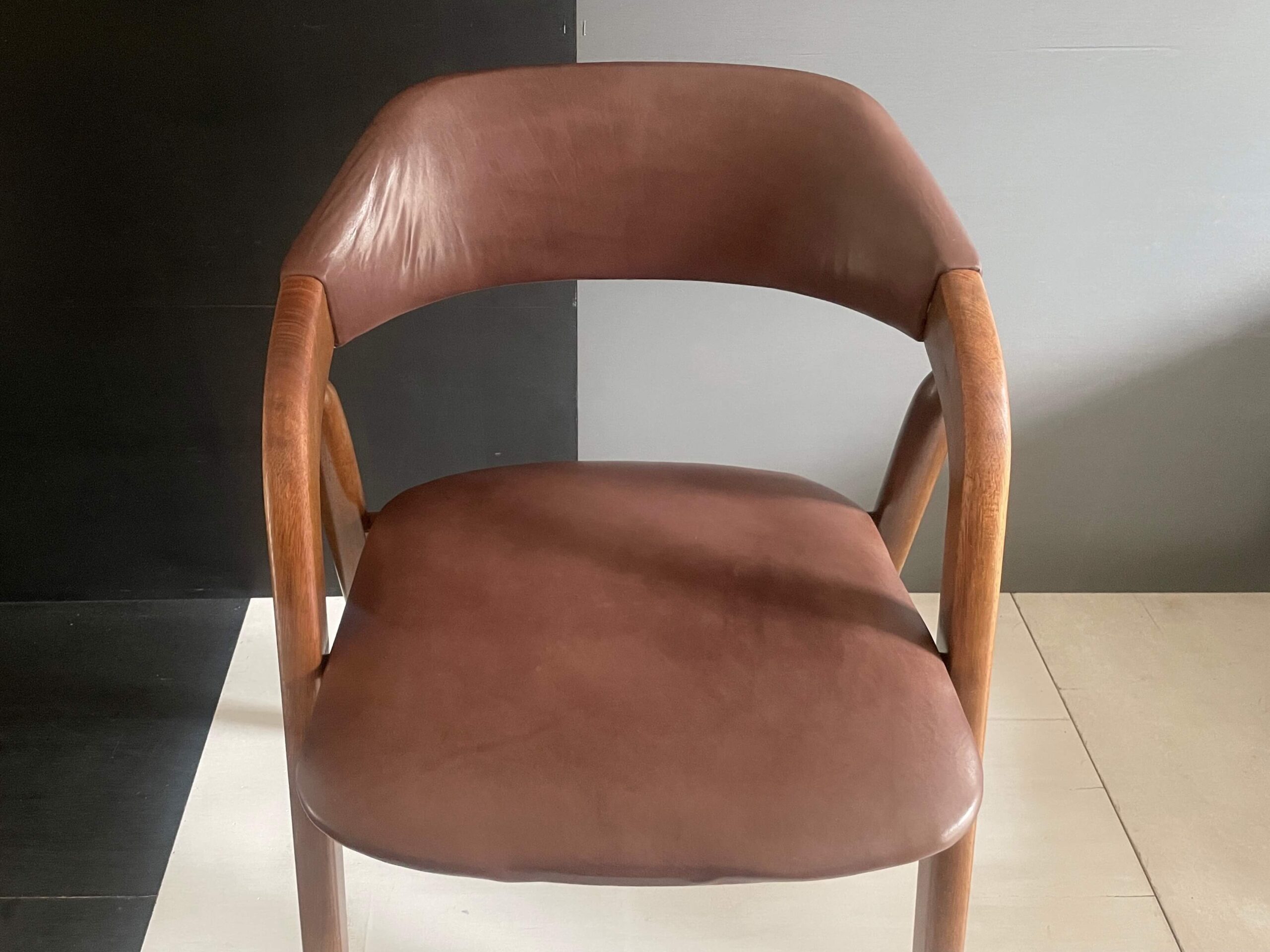 No.9844「ダイニング アーム チェア：辻木工」SOLD | ボルトナット