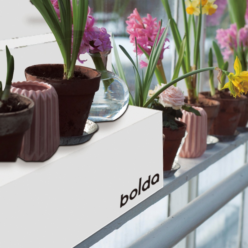 ひな壇(BOX積上げ式) - 展示台・ディスプレイ什器製作｜bolda（ボルダ