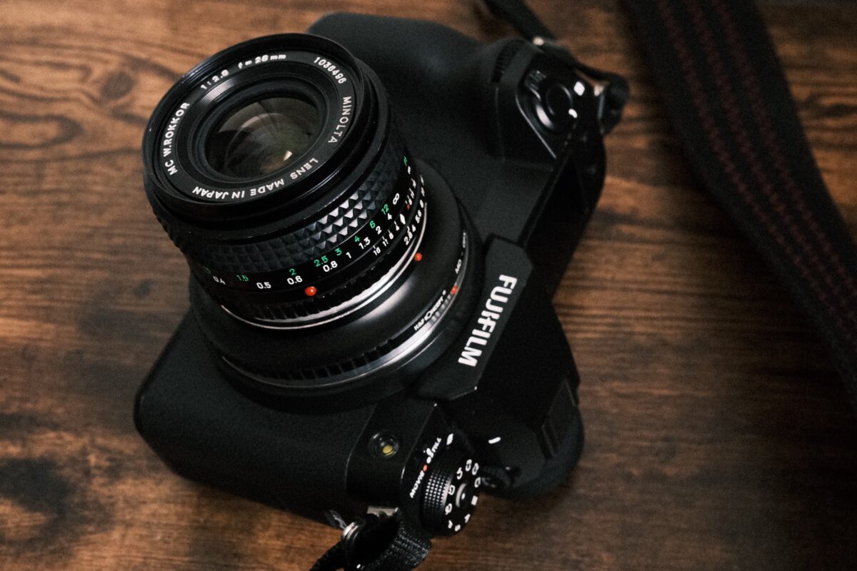 GFX × オールドレンズ。「MC W.ROKKOR 28mm F2.8」 | BORN SURE blog