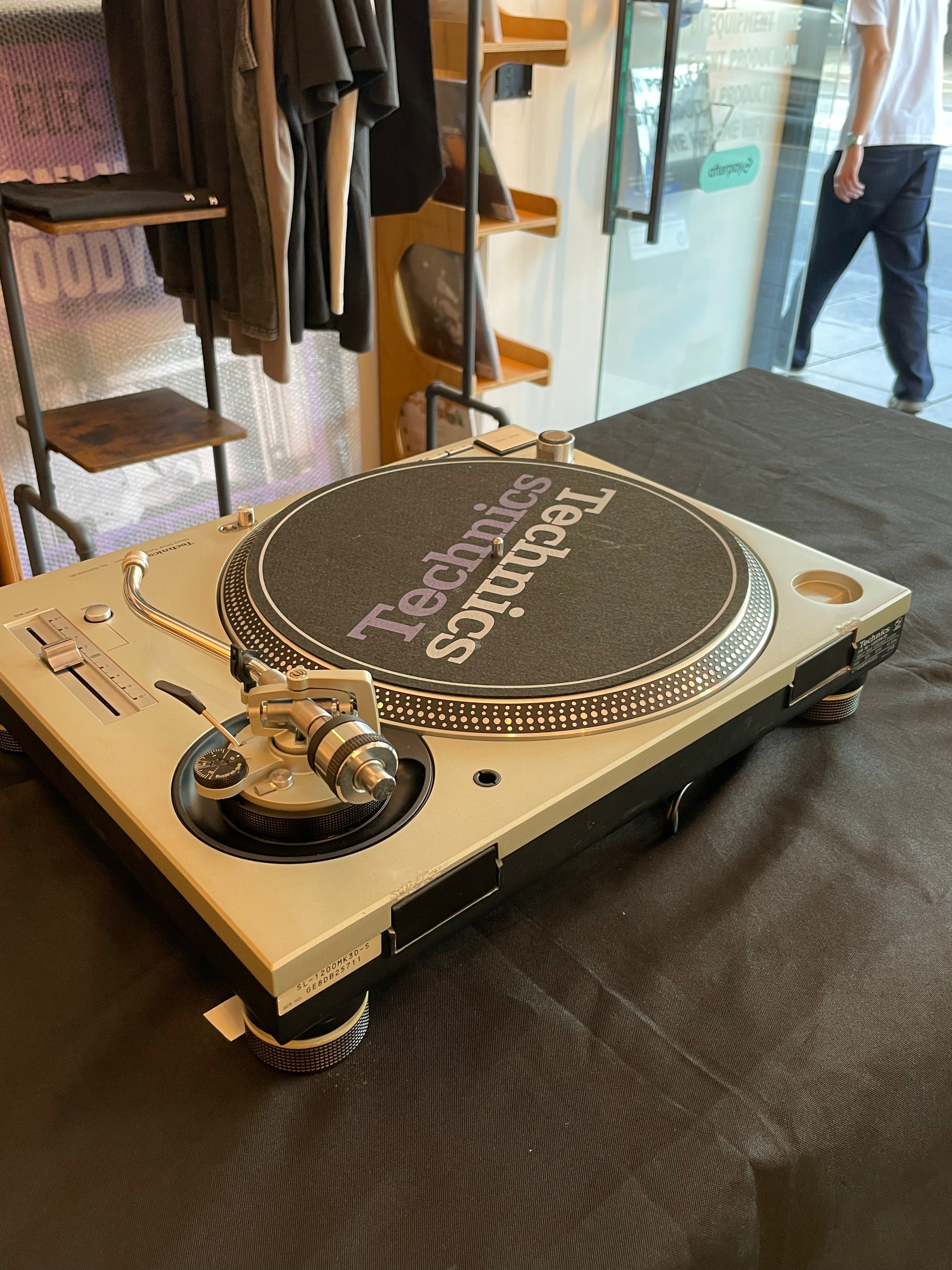 Second Hand) Technics SL-1200MK3D Silver Direct Drive Turntable