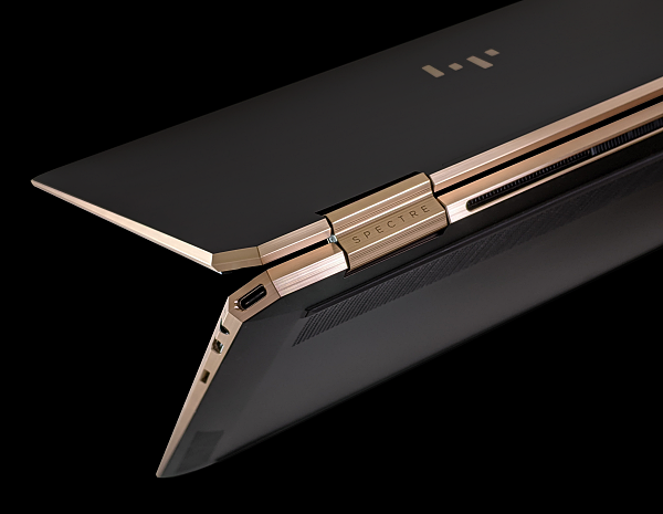 実機レビュー】HP Spectre x360 14-ea（アッシュブラック）：覗き見