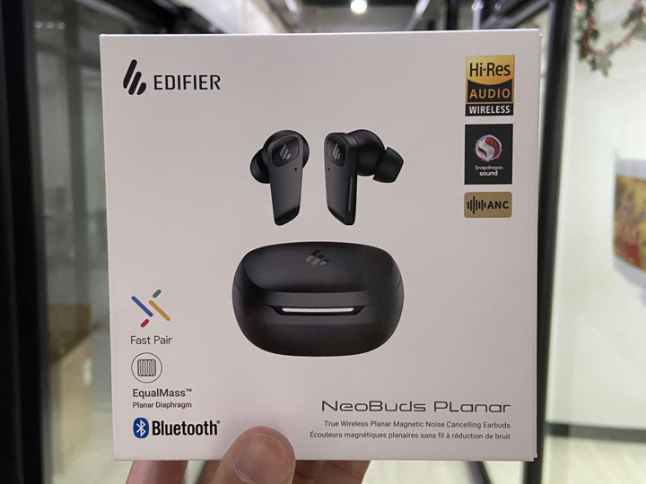 EDIFIER、Neobudsシリーズで出してきた平面磁界型ドライバーの完全