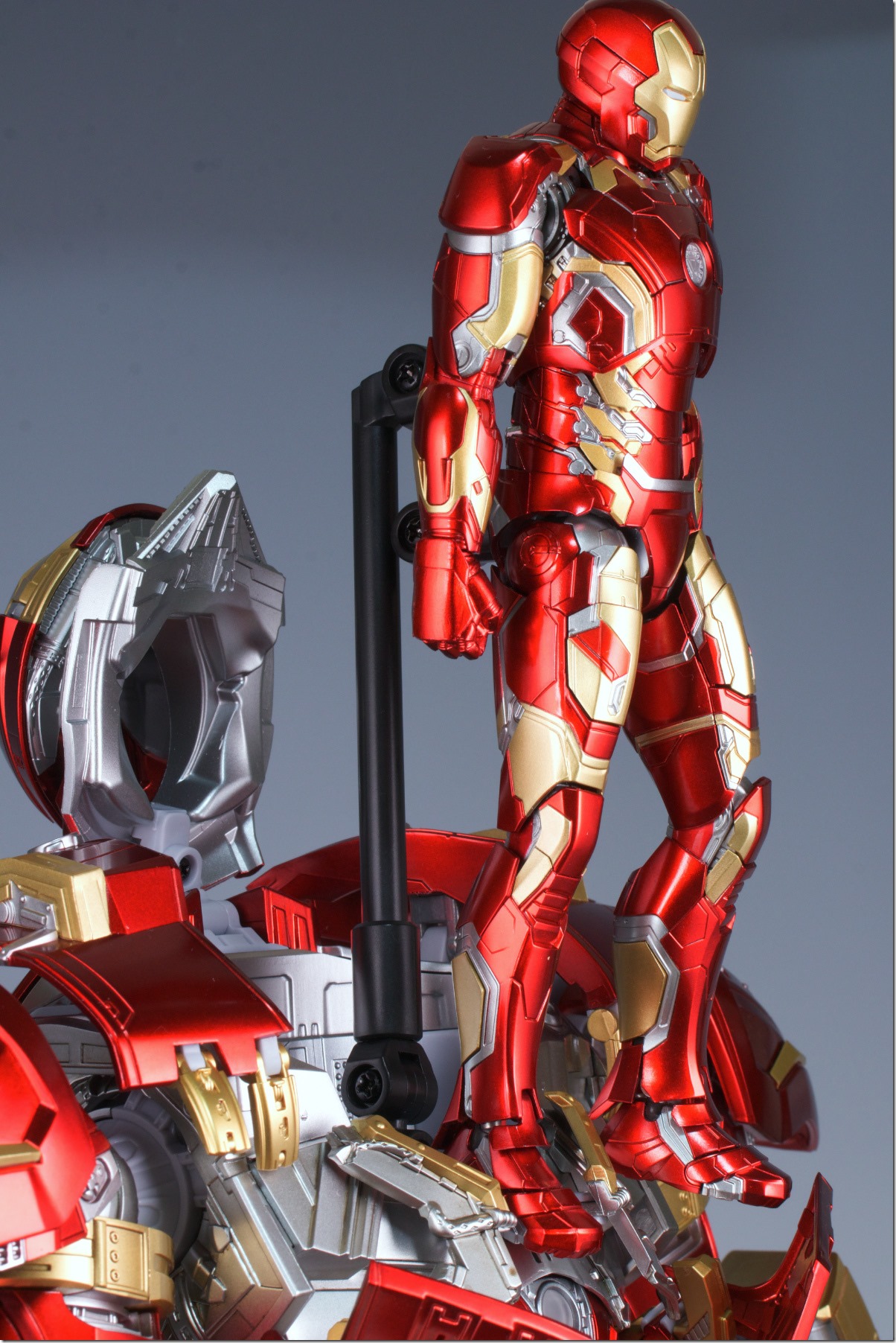 スリー・ゼロ インフィニティ・サーガ 1/12 DLX アイアンマン・マーク