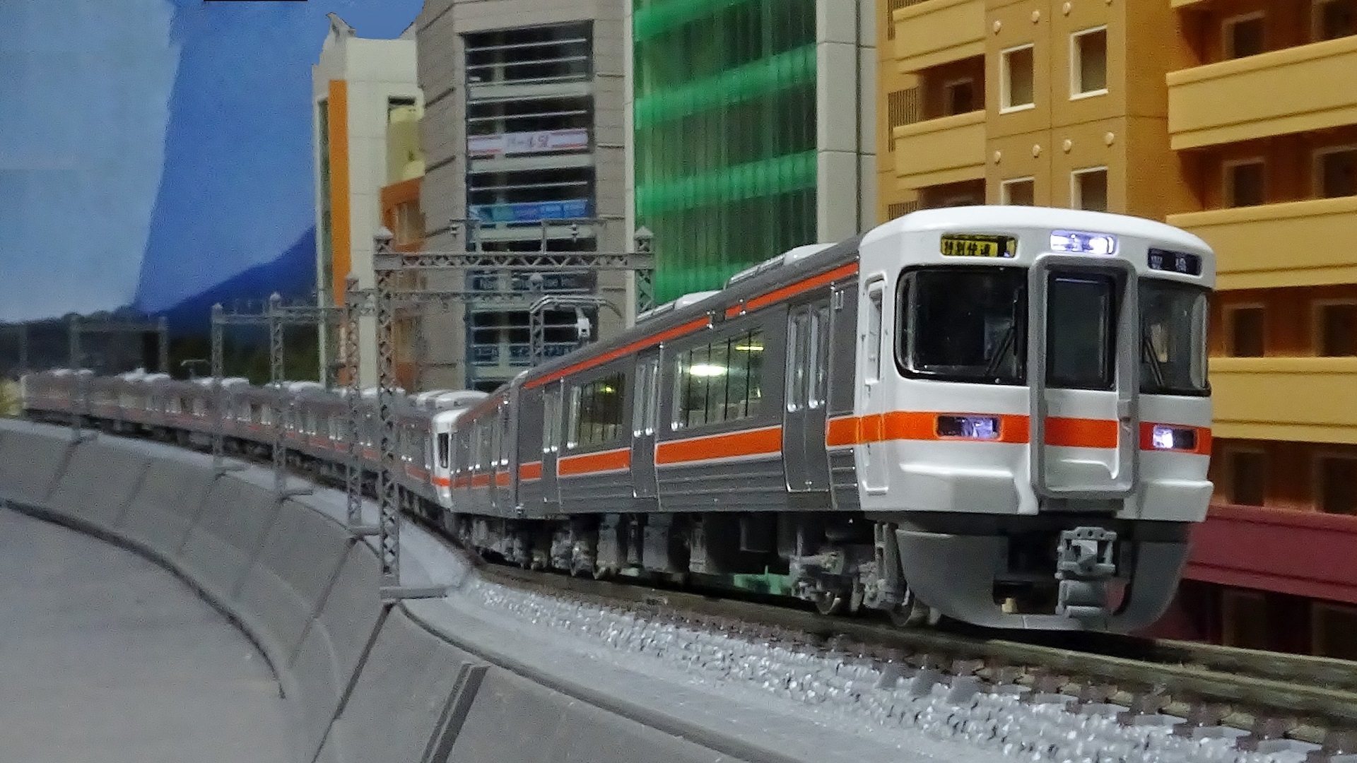 今秋発売！313系の“買い直しの価値”は？ 仕様と価格で検証 - ビスタ