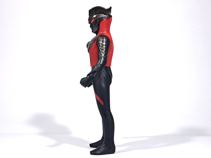 ウルトラマンの新作ソフビを購入！（ウルトラマンゼロダークネス
