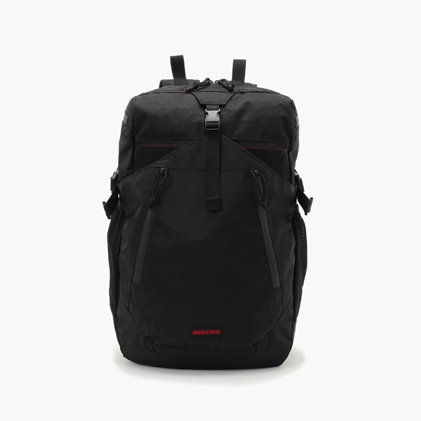 BRIEFINGが今旬の高機能素材X-PACを使用してアクティブなリュックを