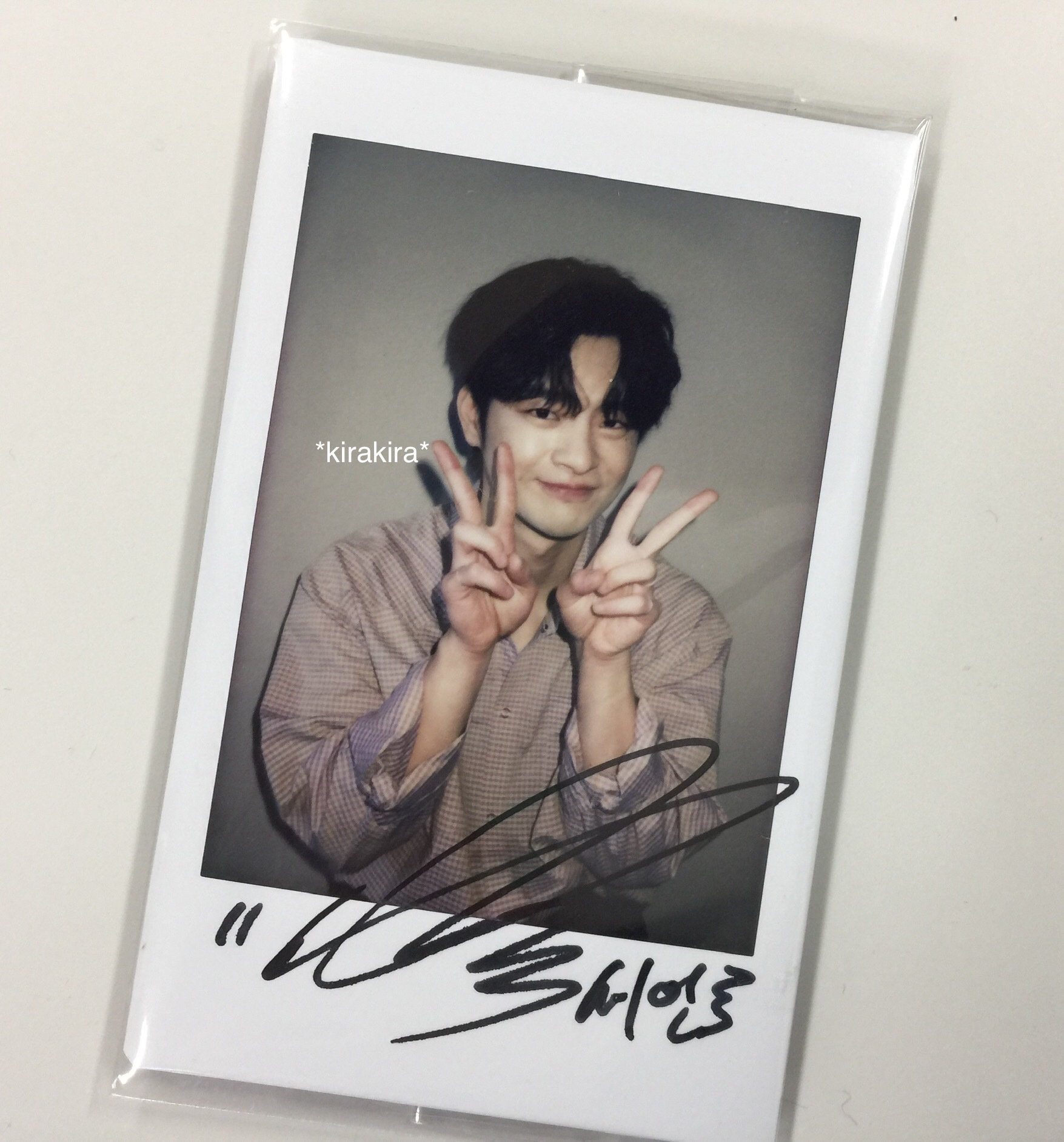 ソ・イングク サイン入りポラロイド写真セット ソ・イングクサイン入り