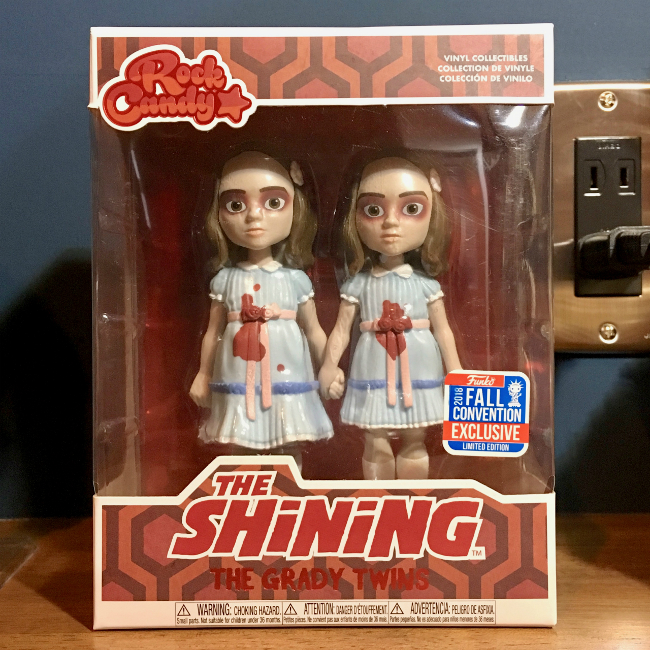 シャイニング」 双子のグレディ姉妹フィギュア（ニューヨーク