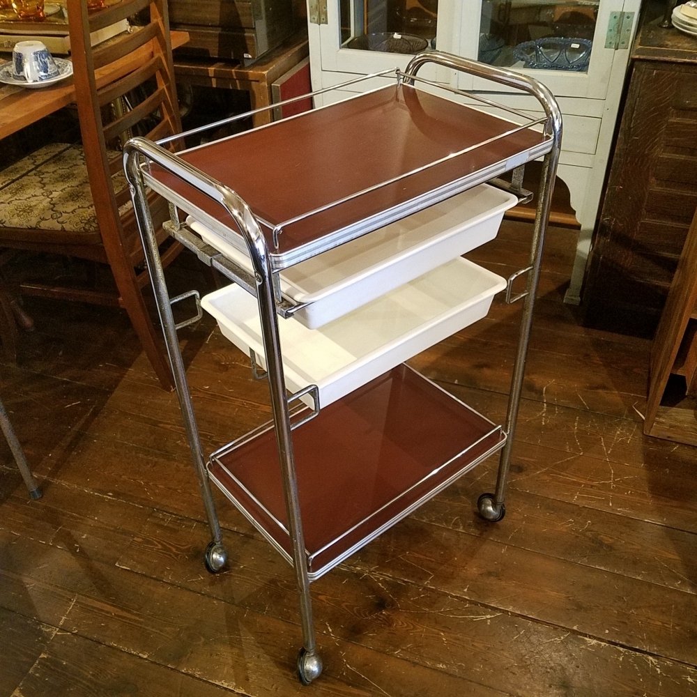 昭和レトロなサロンワゴン（美容室のワゴン） - [Sold Out]過去の販売商品