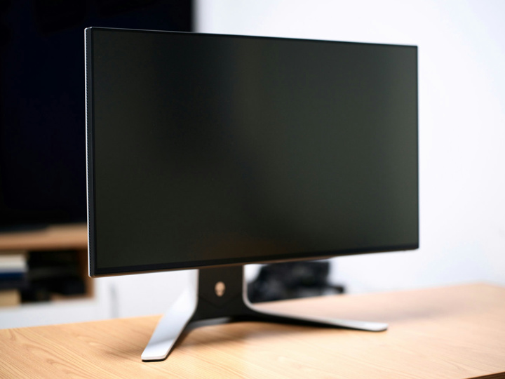 DELL 『AW2721D』 レビューチェック ～最先端をいく27インチ IPS WQHD