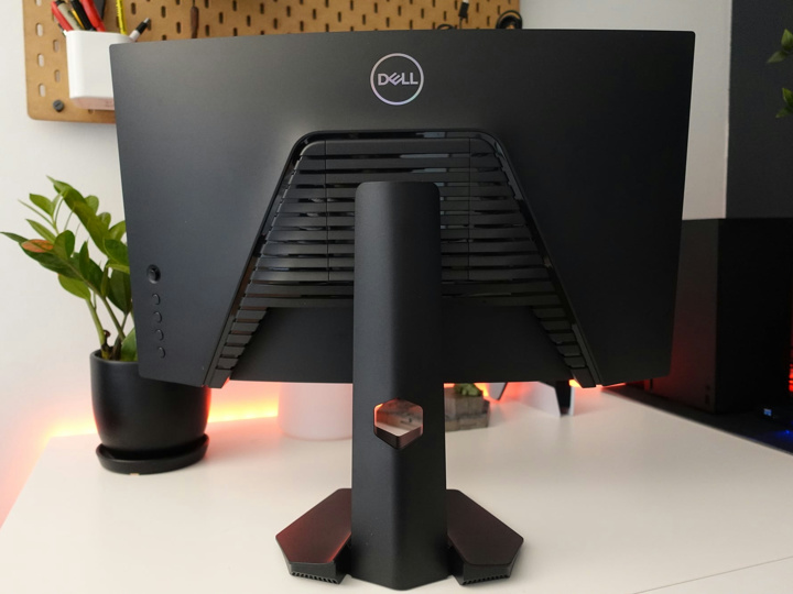 DELL 『S2422HG』 レビューチェック ～エントリークラスの23.6インチ