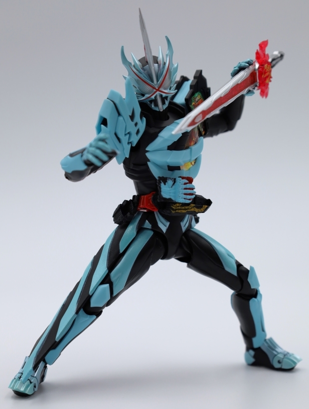 S.H.Figuarts 【特別開催記念商品】 仮面ライダーセイバー
