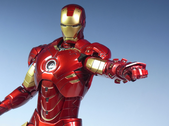 ホットトイズ アイアンマン マーク4 レビュー | ヒーローフィギュアを