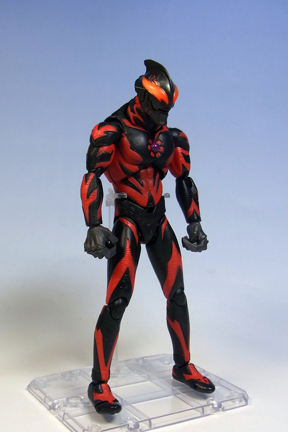 ULTRA-ACT カイザーベリアル」代行レビュー | ヒーローフィギュアを